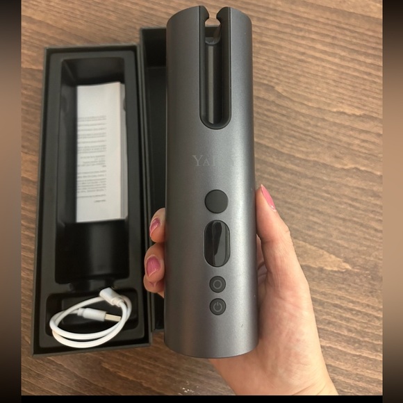 Like New - Cordless Hair Curler - Picture 1 of 5